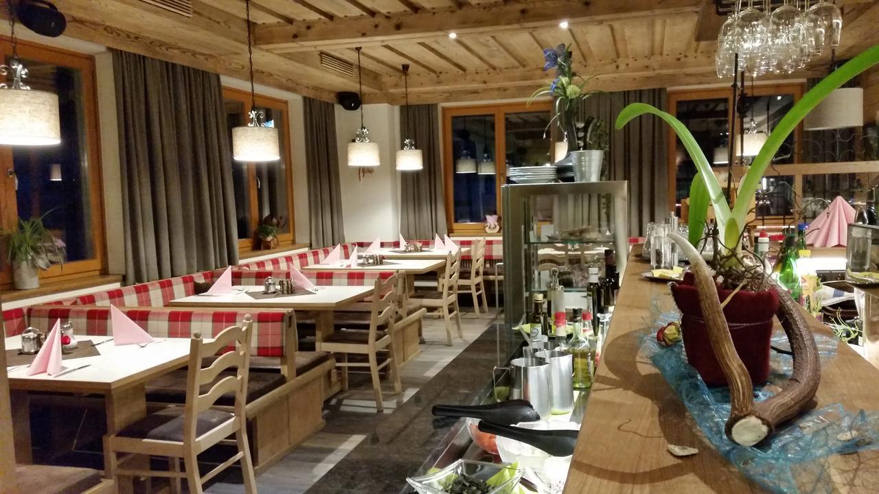 Gasthof Schuetthof Нойкирхен-ам-Гросфенедигер Экстерьер фото